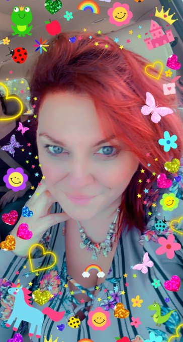Happy weekend everyone!  I met an amazing girl yesterday, so I&rsquo;m in a really good mood today! https://t<a href="/tag/travelingselfie"class="tags"><span>#travelingselfie</span></a>