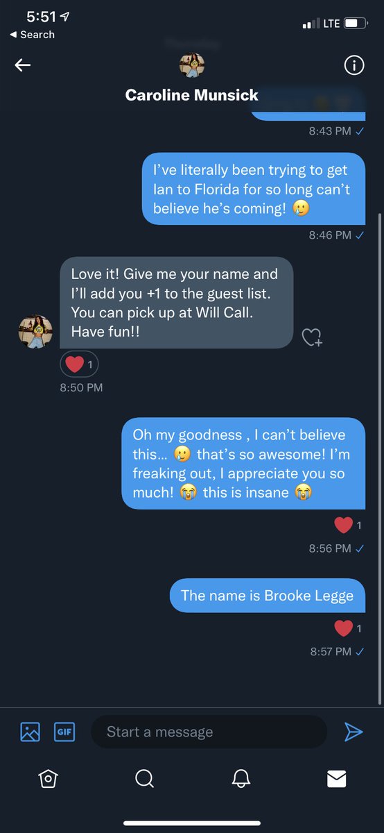 lookitsqueenB's tweet photo. I cant believe this happened. I wouldn’t be sitting here without @C_Rudie2 &amp; @IanMunsick .. I can’t thank you enough 🥲🤍 https://t.co/61AT42q3Ej