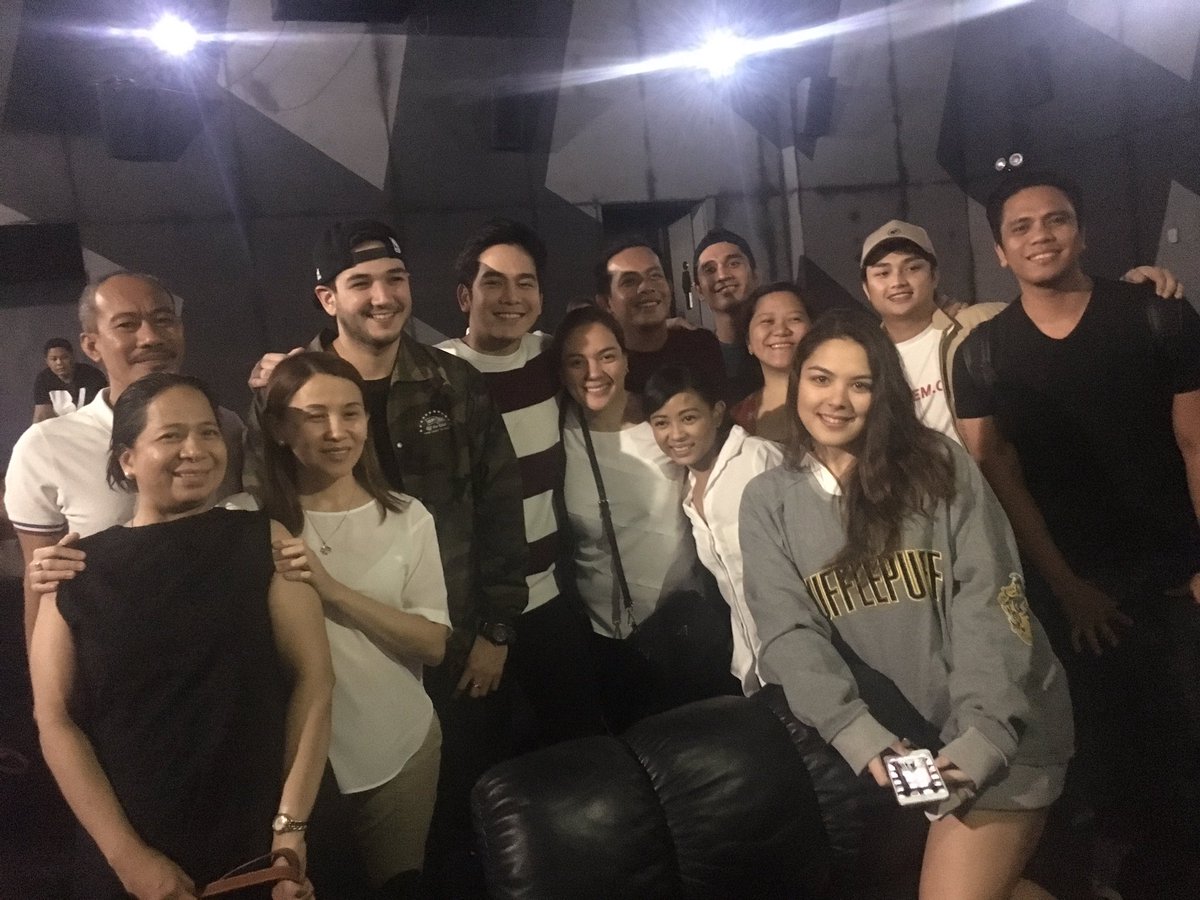 UtoyBibbo's tweet photo. Maligayang Limang Taon sa isa sa pinakamagandang serye sa kasaysayan ng telebisyon 

#TheGreatestLoveforNetflix

@iamjoshuagarcia @sylviasanchez_a @DimplesRomana @Kbalinger @arronvillaflor @GMOunit @JerryGracio @vaughnic https://t.co/eJ2Oe9XwAl