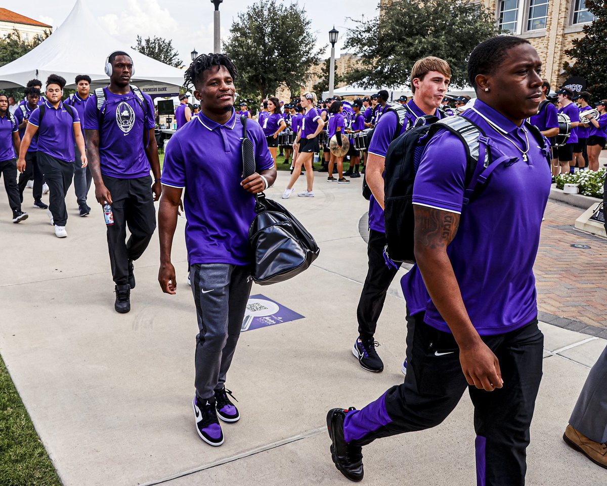 TCUFootball's tweet photo. The Frogs are back ➡️ Fans are back 🐸💜#DontBackDown https://t.co/J94ibqrzI1