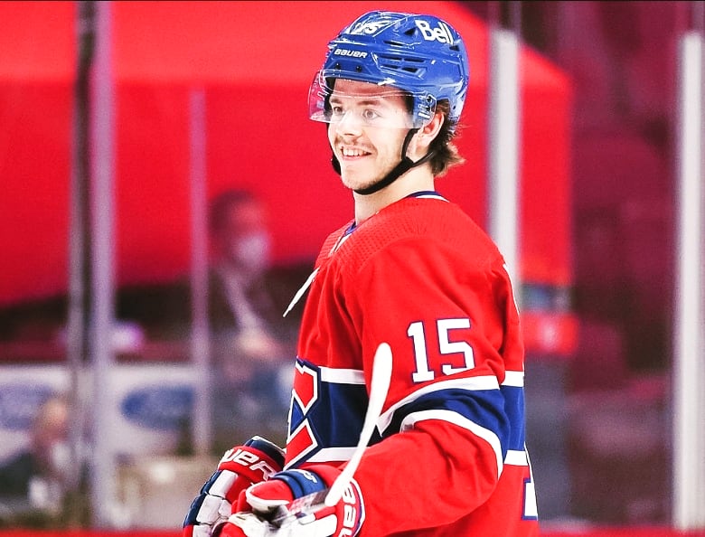 STHockeyPodcast's tweet photo. Meet the newest #Hurricane! After a week, the #Habs did not tender match the offer to Jesperi Kotkeniemi and will recieve a 1st and 3rd round pick from the #Canes. Thoughts on this situation? Who won and lost?? ⏬⏬
---
#OfferSheet #Montreal #Carolina #Offseason https://t.co/s6NLDBMQD2