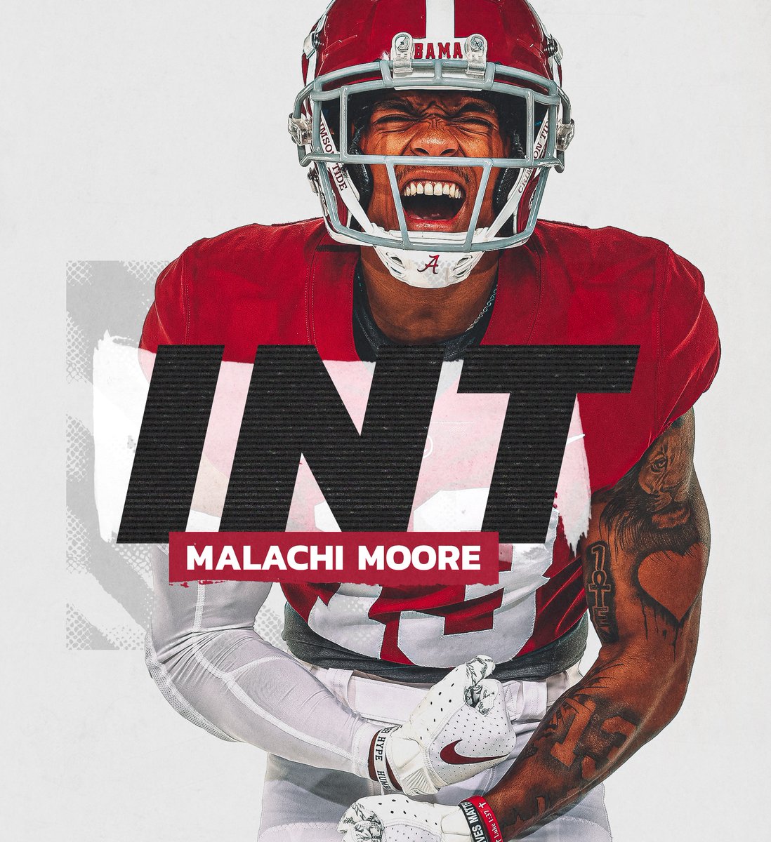 AlabamaFTBL's tweet photo. INTERCEPTION!!! @malachi_moore13 

#BamaFactor #RollTide https://t.co/DUS1X1p2Bz