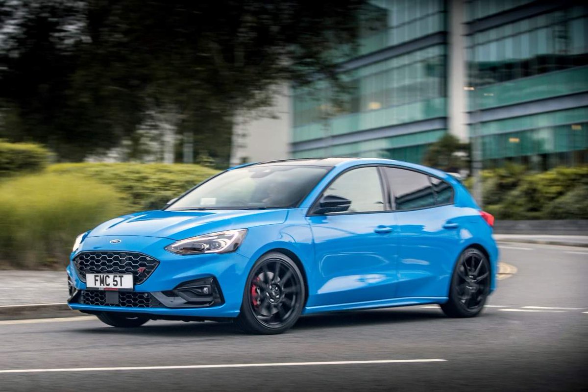 AutosyMas's tweet photo. #PorSiNoLoViste
Así es el nuevo Ford Focus ST Edition, échale un vistazo en
https://t.co/QXnNcV9R6W
@FordMX #FocusSTEdition #Audiomvservice https://t.co/wc9xcWXpyu