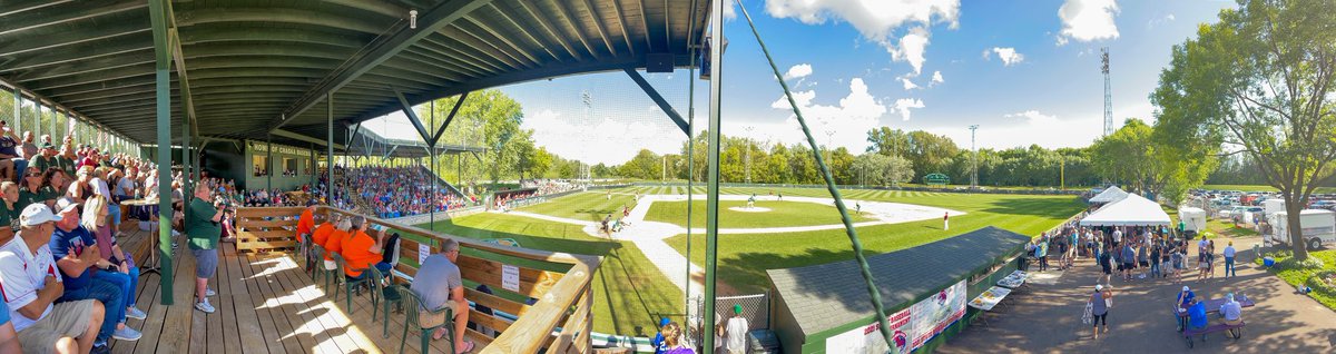 d_verduzco's tweet photo. Packed House at Athletic Park @yacardinals @StPatrickIrish @wch2021 #MinnBaseball https://t.co/K0XRmX62we