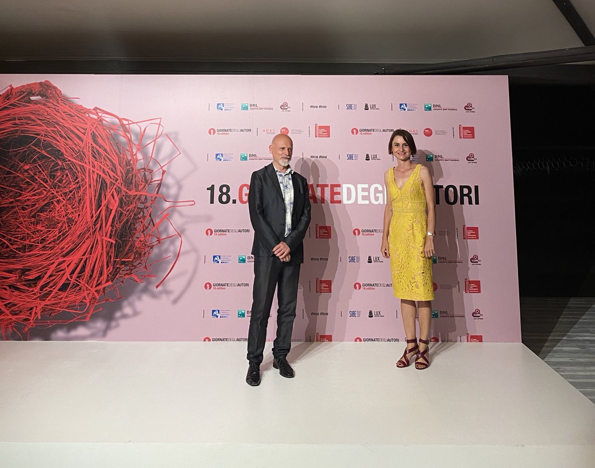 consolesvizzIT's tweet photo. Serata emozionante al #FestivaldiVenezia per la prima mondiale del film Hugo in Argentina del regista🇨🇭Stefano Knuchel 📽

Ci siamo spostati dal ricevimento a @pal_Trevisan con Repowerᵉ, la barca #fullelectric di @Repower_Italia
@HMbyrepower @SWISS_FILMS @RSIonline @prohelvetia https://t.co/KUd0TaLMjp