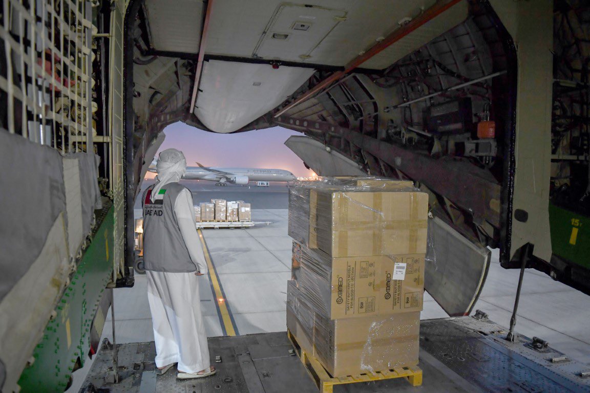 KingSiasi's tweet photo. #UAE Sending #Food and #Medical_Aid to Afghanistan As The “Assistance Comes Within The Framework of The #Humanitarian_Role Being Played By The UAE to Provide Full Support to Brotherly Afghan People.
#Kabul
#Afghanistan https://t.co/oho3PBcwSa
