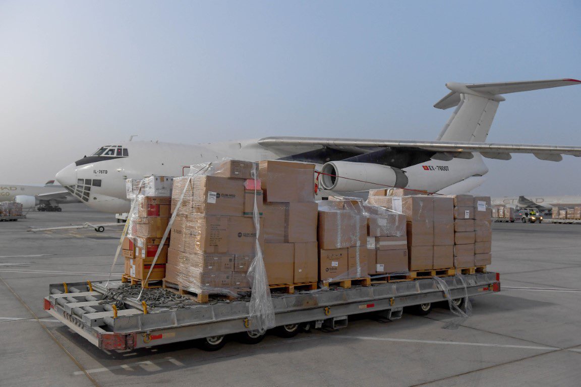 KingSiasi's tweet photo. #UAE Sending #Food and #Medical_Aid to Afghanistan As The “Assistance Comes Within The Framework of The #Humanitarian_Role Being Played By The UAE to Provide Full Support to Brotherly Afghan People.
#Kabul
#Afghanistan https://t.co/oho3PBcwSa