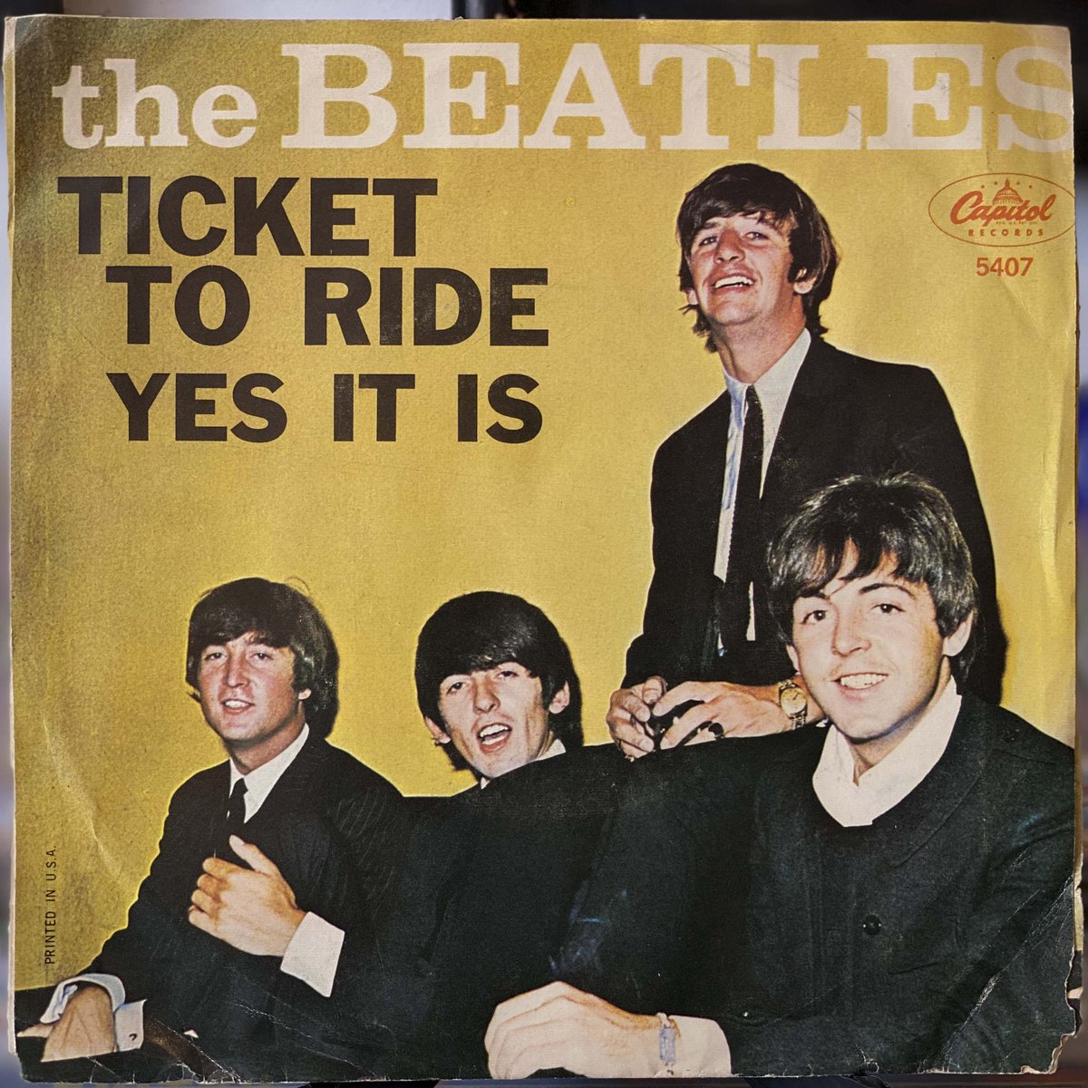 DAGUILARFOTO's tweet image. The Beatles &quot;Ticket to Ride&quot; (1965).
Saturday Music en @Discopolis_mx
#45rp #DiscoVinilo #Beatles #musica PIX📷DA