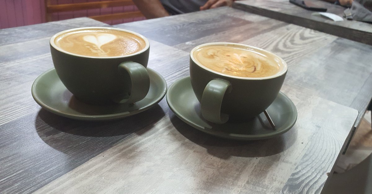 Un café para reanimarme...☕♡