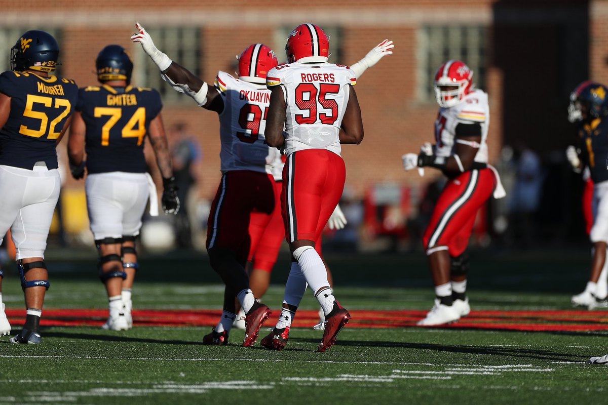 TerpsFootball's tweet photo. These two guys in the third quarter. Sheesh.

@okuayinonu x @LEG7ND https://t.co/lUP35egy19