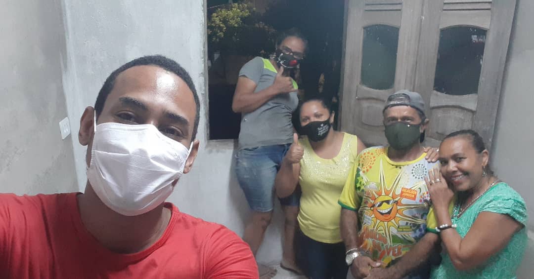 mnlmpe's tweet photo. Mobilização para o dia #7sforabolsonaro foi realizada nesta sexta(4), na Ocupação Roda Engenho no bairro do Engenho do Meio, Zona Oeste do Recife.

🚩MNLM-PE/OLMP🇧🇷

#ocupaçãorodaengenho
#olmp #mnlmpe #ocupar #forabolsonaro #engenhodomeio #Recife https://t.co/PKpCl4cvE7