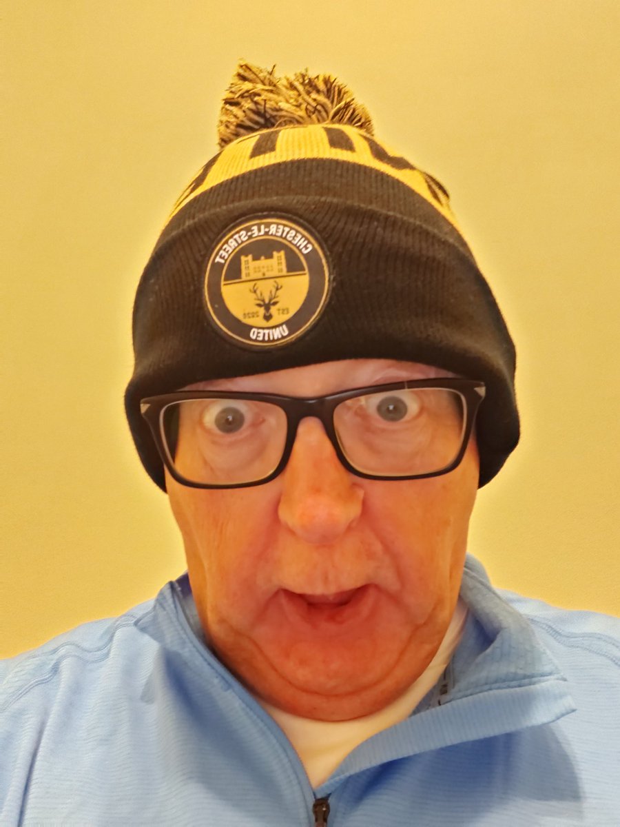UncleJeffThinks's tweet photo. I'm official! Presented with  my Club Hat today @CLSUnited #CLSProud #UnitedWeStand https://t.co/xsxqqeOHxJ