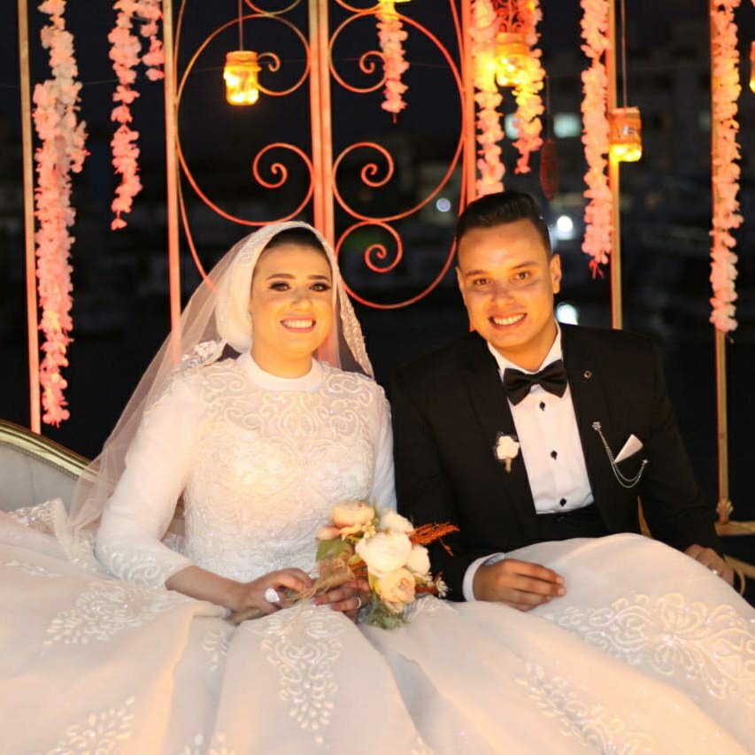 #NewProfilePic <a href="/Hasnaa_Mohamed5/">حسنا🌸</a> 
القمر اللي نور حياتي👰❤️🌼