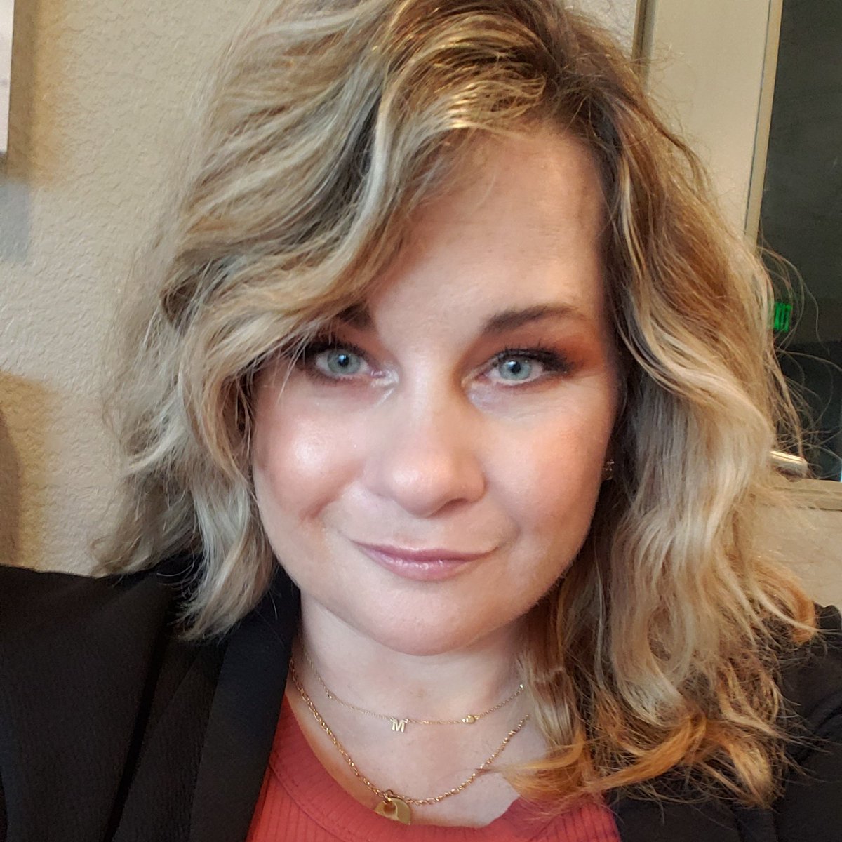 Mandimichaels's tweet photo. #NewProfilePic https://t.co/4VSzWUk9BZ