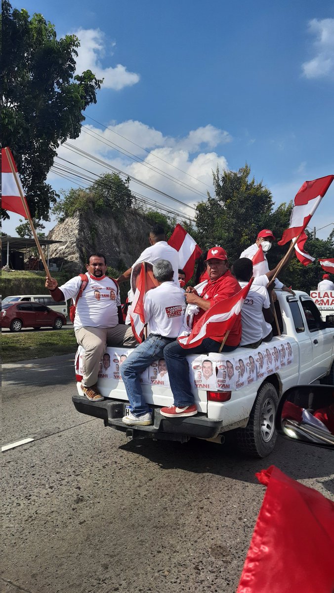 PoloCrivelli's tweet photo. Juntos Vamos a Ganar
Yani Presidente🇱🇻
Polo Crivelli Alcalde🇱🇻
Kathia Crivelli Diputada🇱🇻
#YaniPresidente 
#ElCambioDeLaGente
#PoloAlcalde
#YoConPoloEstoy https://t.co/gAvOeVEYxw