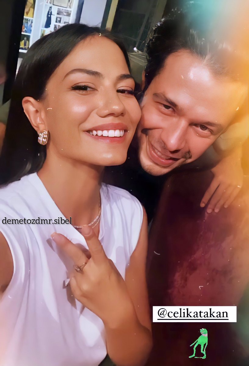 1demetsevgisi's tweet photo. Çok güzel hareketler bunlar Demet hanımcım ✌️💅🏻

@dmtzdmr #DemetÖzdemir #Çokgüzelhareketlerbunlar2 https://t.co/Ht6JyzWkFl