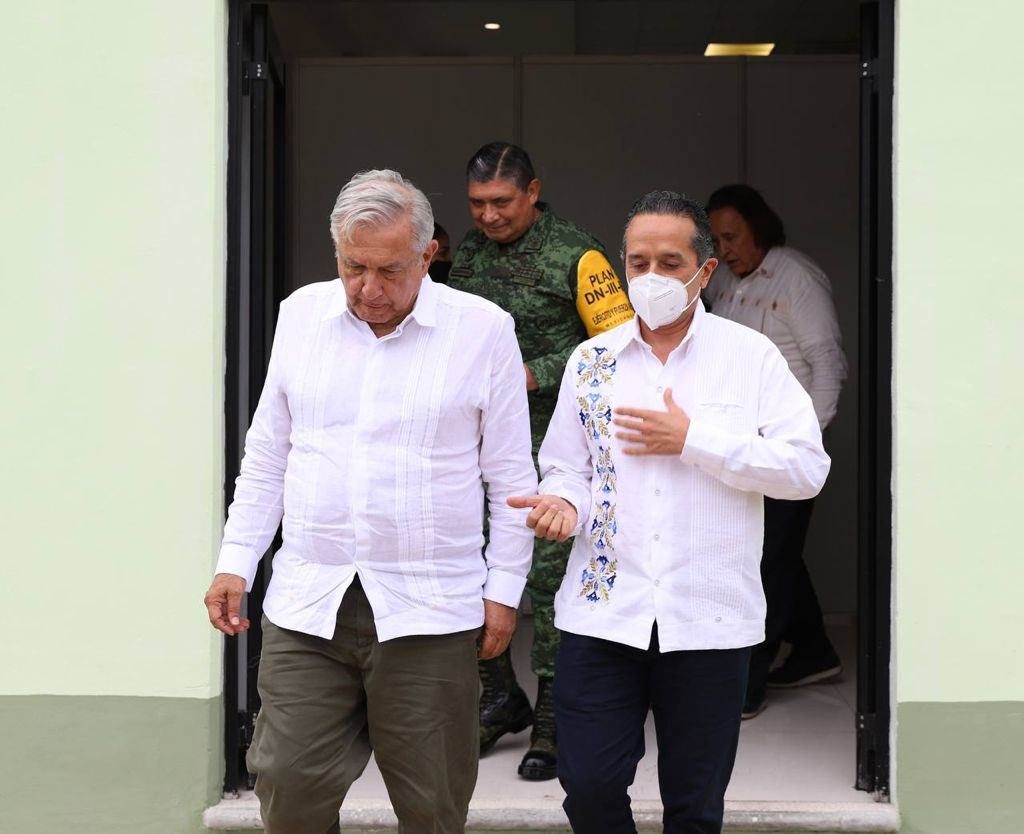 CarlosJoaquin's tweet photo. Doy la bienvenida a #QuintanaRoo al Presidente @lopezobrador_. Revisión y avances del @TrenMayaMX en tramo 4 entre #Merida y #Cancun, estaciones, zonas de desarrollo y oportunidades para los Quintanarroenses y nuestros visitantes. @GobiernoMX @GobQuintanaRoo @FonaturMX https://t.co/zFzKa8khAU