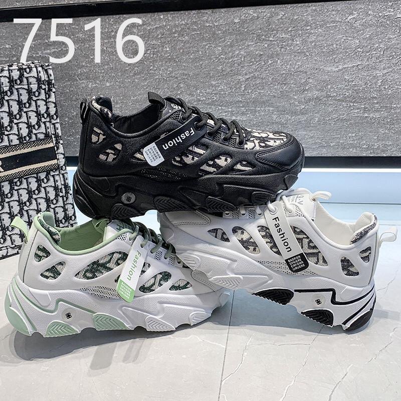 FlsWears's tweet photo. Footware Lovers💙💙
#AllAvailble
#GiveawayPrices
#VisitOurOutlet
#SendUsDM https://t.co/tC6j8QejzT