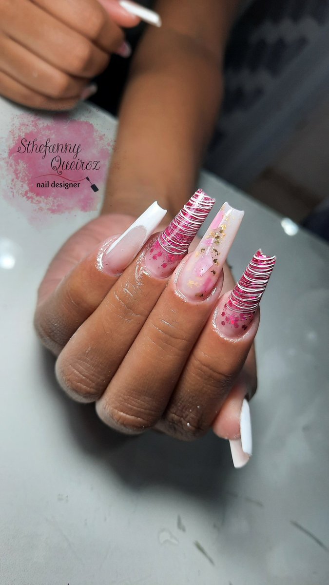 Sthe_Qrz's tweet image. Antes e depois da minha parceira @Genuinoleandra 🥰🥵💅🏻