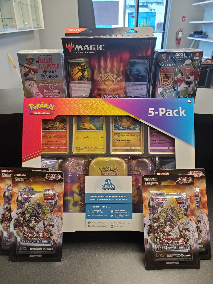 CellySports's tweet photo. FREE GIVEAWAY CONTEST!!!!! Because who doesnt like free stuff amirite? Let us give you some free cards and swag. See Picture 2 for rules. Questions? Hit us up on any of the social media outlets. Good luck everyone! https://t.co/EC708EhMRP