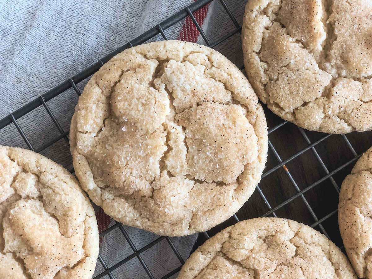 moonraker_777's tweet photo. White Chocolate Snickerdoodles
(working on my recipe)
#avbaking #snickerdoodles https://t.co/Dy0TbomIOS