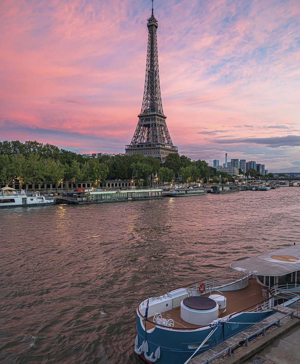 Sunset in Paris.