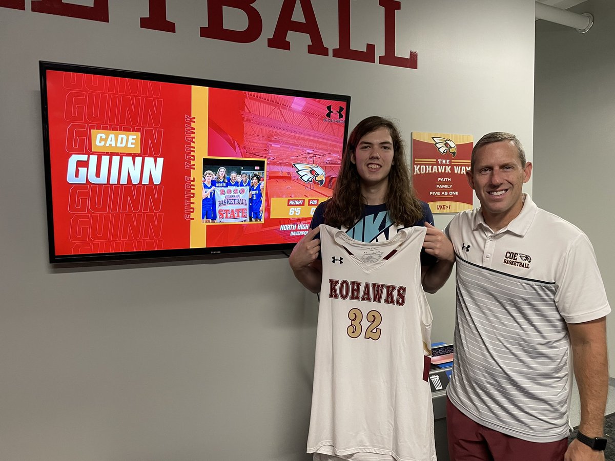 CadeGuinn1's tweet photo. I wanted to thank @CoeCoachMo for having me, and special thanks to @CoeCoachMartin and @CoeCollegeHoops for a great visit. https://t.co/LVSoAdDlRb