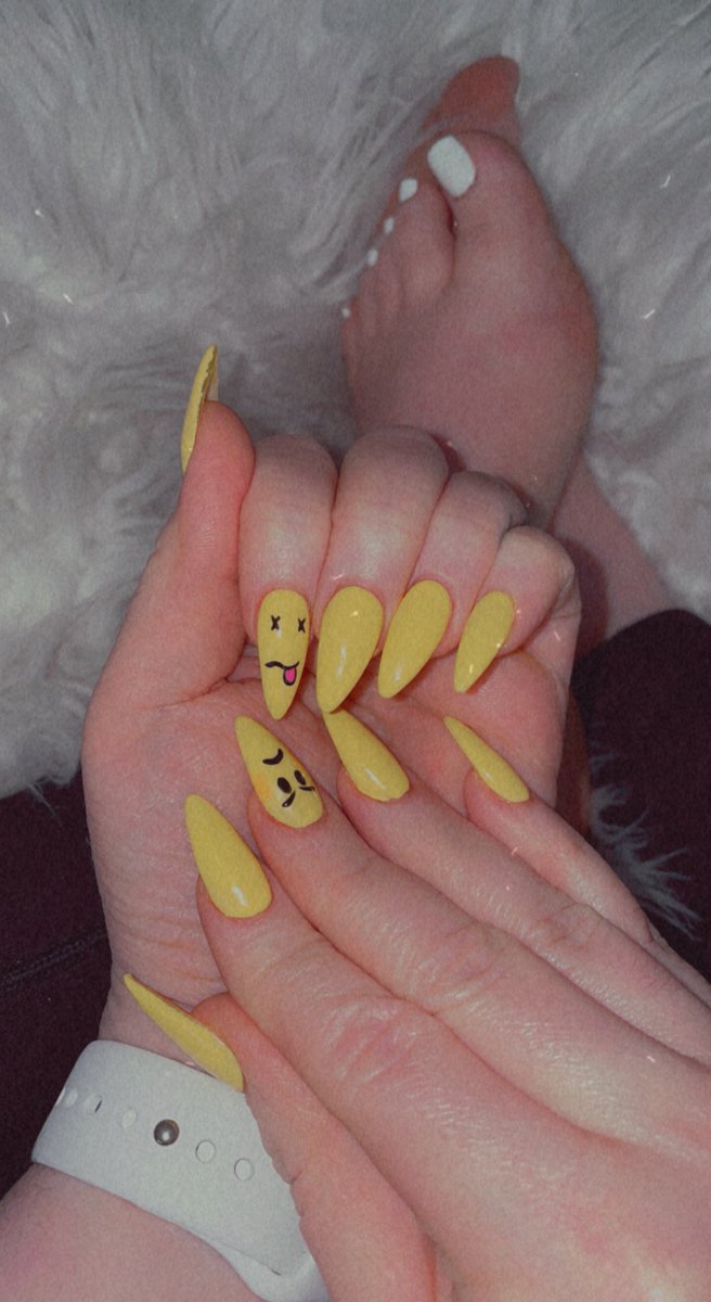 LusciousMo's tweet photo. New Set 👌🏻💅🏾 #nails https://t.co/1dqFVRvIHc