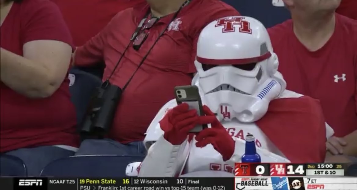Even stormtroopers have to check their phone from time to time