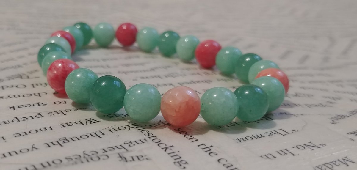 ThriftWitchShop's tweet photo. Use code LABOR for 30% off of your entire order until Tuesday! There's pendants, bracelets, earrings, bug spray, &amp; massage oil up on my site rn! Go check it out. https://t.co/I2NvHjESJN