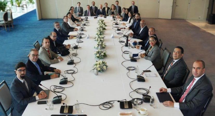 torrealbaf's tweet photo. Compatriotas desde la Delegación del Gobierno de la República Bolivariana de Venezuela podemos decir que ha  sido una buena jornada de Dialogo Político la de el día de hoy #4Sep con el sector de la oposición presente en Ciudad de México #DialogoGarantiaDePaz @NicolasMaduro https://t.co/gEu4hzGZr4