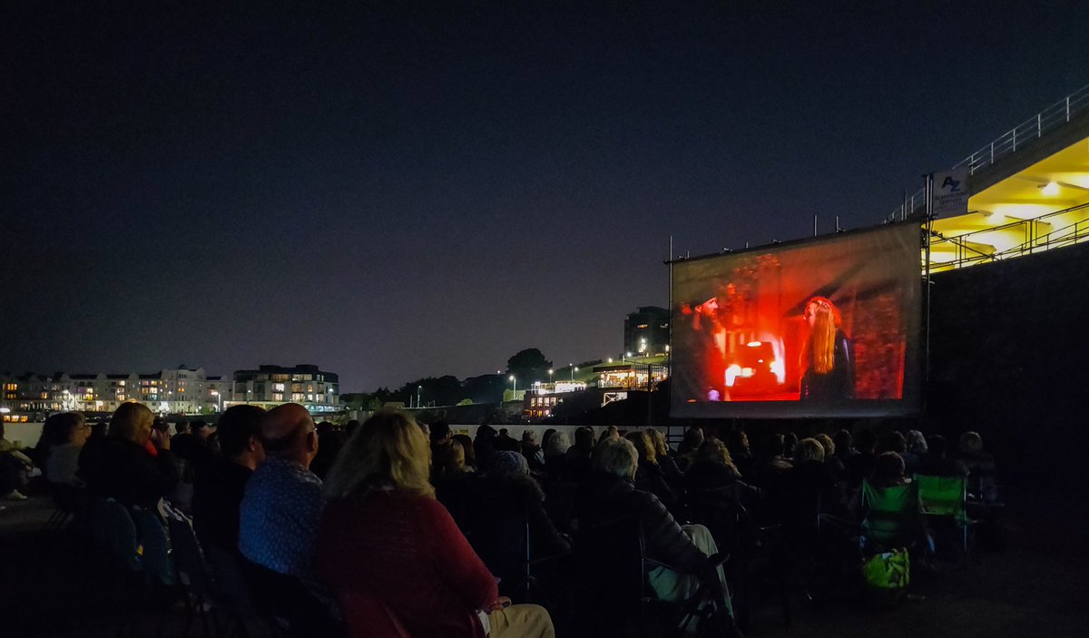 JakeBamEls's tweet photo. it was fantastic to be back at the open-air cinema with a short film i co-directed (w/ @MeMyselfAndMatt &amp; @zoejonesfilm) being screened before 'thelma &amp; louise'

'out' was great fun to make and seeing an audience enjoy it is incredible

🎬❤️ https://t.co/ECKo13JEWW