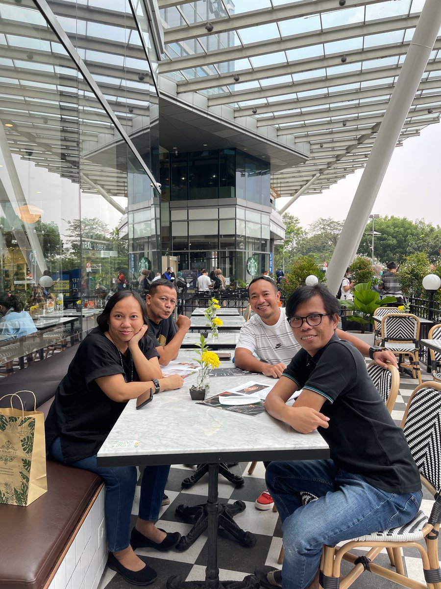 Bercengkrama sore hari <a href="/vha75/">Veronica Wilson</a> <a href="/Don121072/">Don</a> <a href="/aldiwirya/">aldi wirya</a>