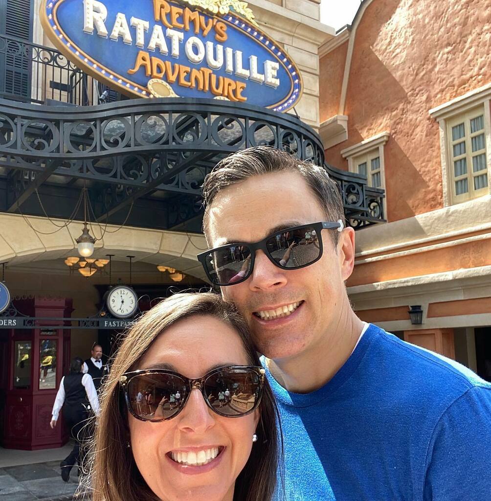 OurFLProject's tweet image. These are the faces of two people who enjoyed their date with a rat! 🐀 🇫🇷 🧀 

This morning, we were treated to a Cast Member preview of Remy's Ratatouille Adventure at Epcot! (Swipe for a few more photos)

The ride itself is exactly the same as the o… instagr.am/p/CTayi6Mnz5j/