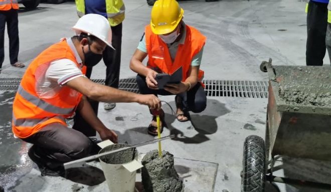 STOconstruction's tweet image. A slump test determines the workability or consistency of concrete mix prepared at laboratory or the construction site during the progress of work. 
We carry out concrete slump tests from batch to batch to check and maintain uniform quality of our concrete.
#slumptest #trialmix