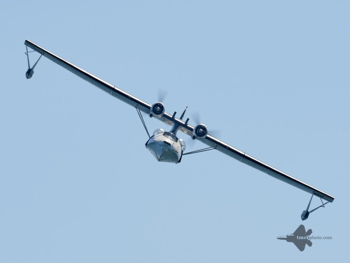 TMcBphoto's tweet image. The @CWHM Consolidated PBY-5A Canso at @CIASToronto - love seeing the CWHM collection flying the skies of Toronto!
#canadianwarplaneheritagemuseum
#pby5a
#consolidatedcanso
#catalina 
#vintage 
#cwhm 
#ciastoronto 
#torontoairshow