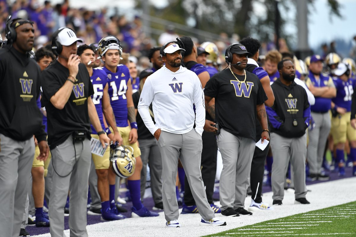 DOWN GOES WASHINGTON 😨

Montana upsets the Huskies,  13-7