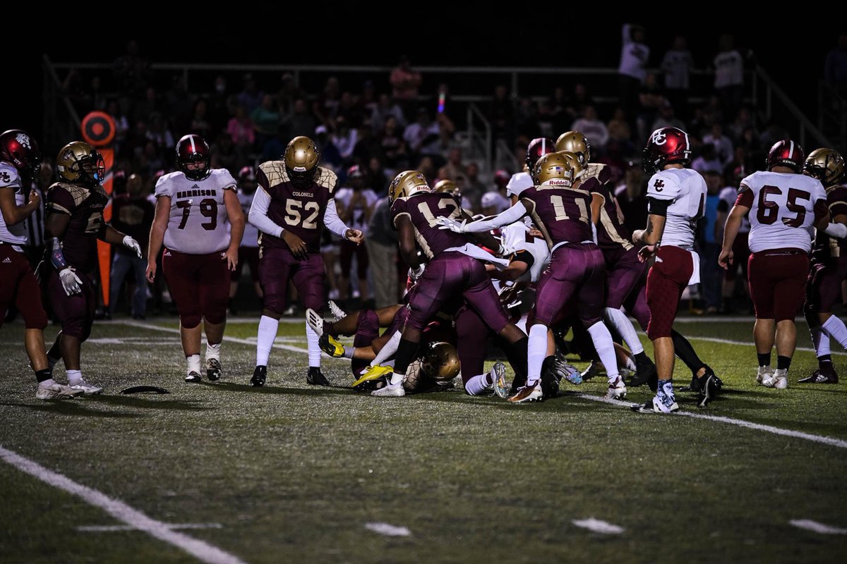 davidjones_7's tweet photo. I want to give a Big S/O to @TreyLindley32 He had his first shut out as Defensive Coordinator Friday night. Yes he could play football but he can also coach!! Congratulations coach!! #WeGotUs @BourbonFootball https://t.co/7khGVAH9vB