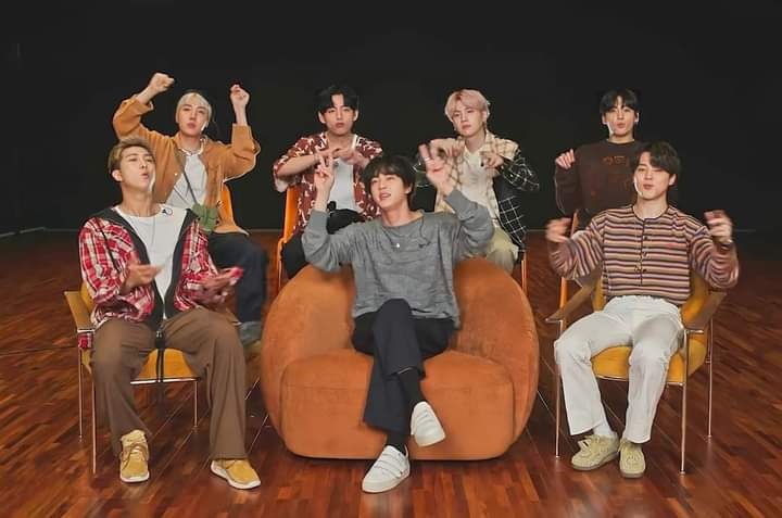JKWNHYY's tweet photo. happiness #방탄소년단 #BTS https://t.co/F3PY1fKARp