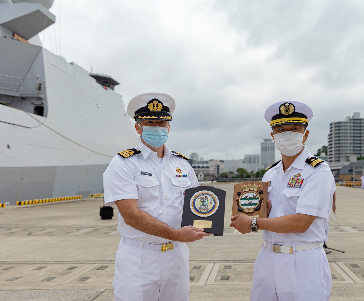 HNLMS_Evertsen's tweet photo. We’ve arrived in Japan 🇯🇵

Thank you for the warm welcome in Yokosuka 👏🏻

#CSG21 #Yokosuka #NLinJapan #koninklijkemarine

@kon_marine @NLinJapan @jmsdf_pao_eng ⁦@JMSDF_PAO⁩ https://t.co/qkmcZFPsha