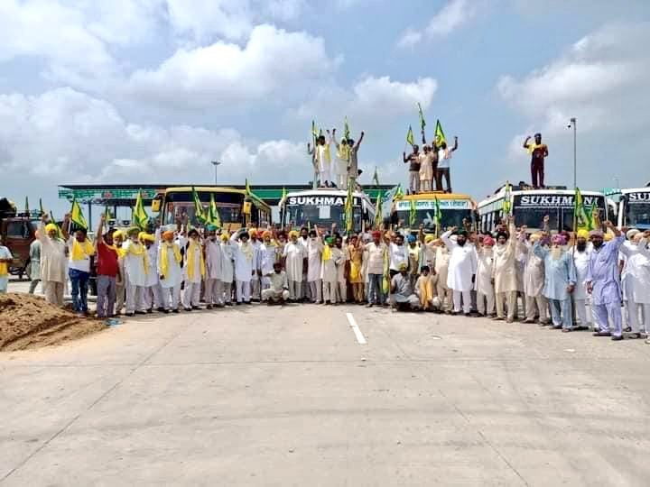 AzamHas30136886's tweet photo. #मुजफ्फरनगर_किसान_ It's a big day for Farmers. Let's all make it a big success whether on ground or online.

#मुजफ्फरनगर_किसान_महापंचायत
#FarmersProtest #Muzaffarnagar https://t.co/ZfsIbX6bim