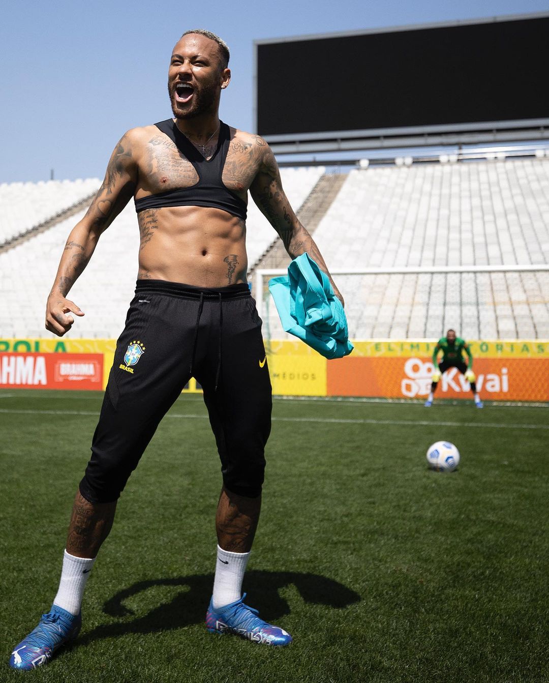 neymar six pack