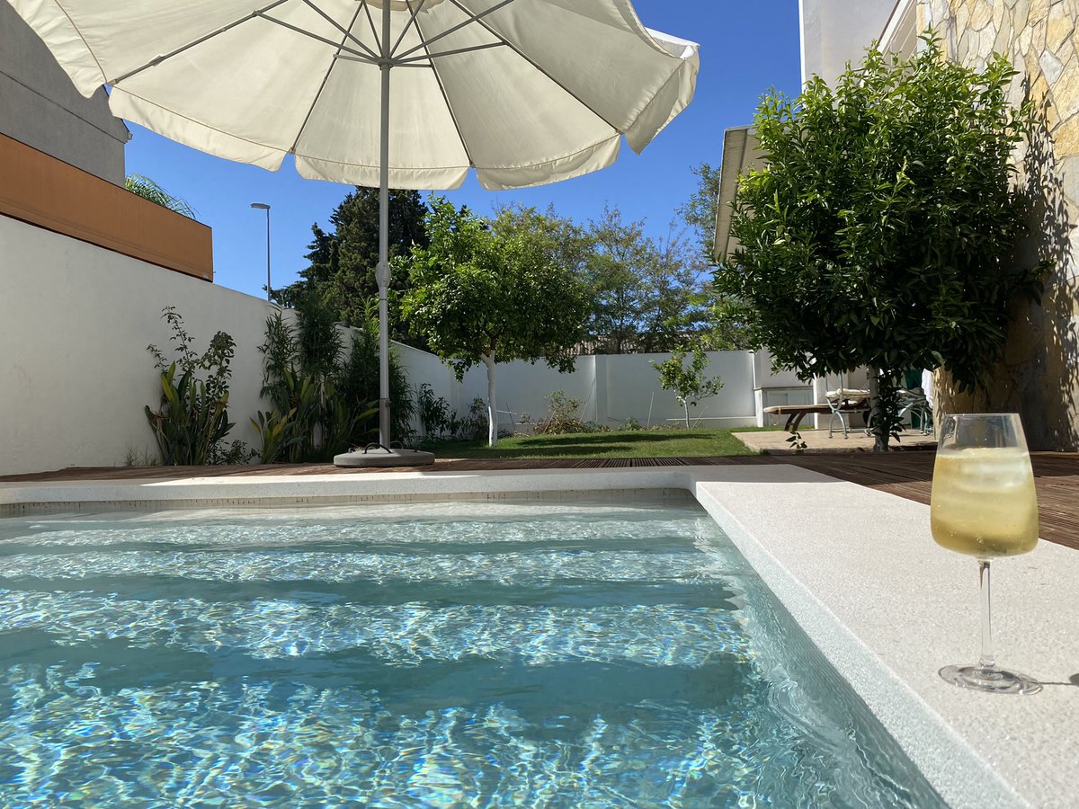 After a challenging contract, this is how vacation should always be… ❤️❤️❤️…. Home, sweet home…