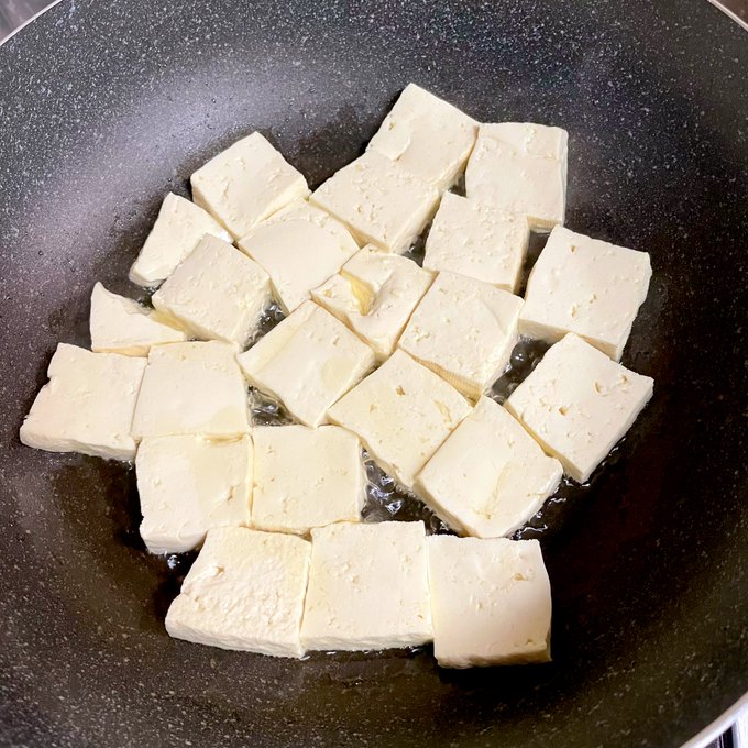 もう一品 豆腐とツナのチャンプルーです 