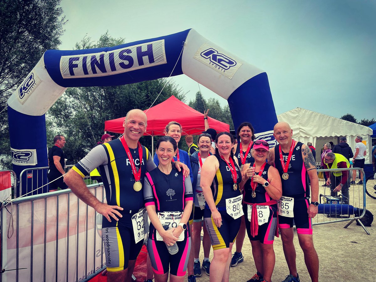 TriWoodmancote's tweet photo. The rockstars have smashed it!
Well done everyone 🏊‍♀️ 🚴‍♂️ 🏃‍♀️ https://t.co/F6jBEaAQxd