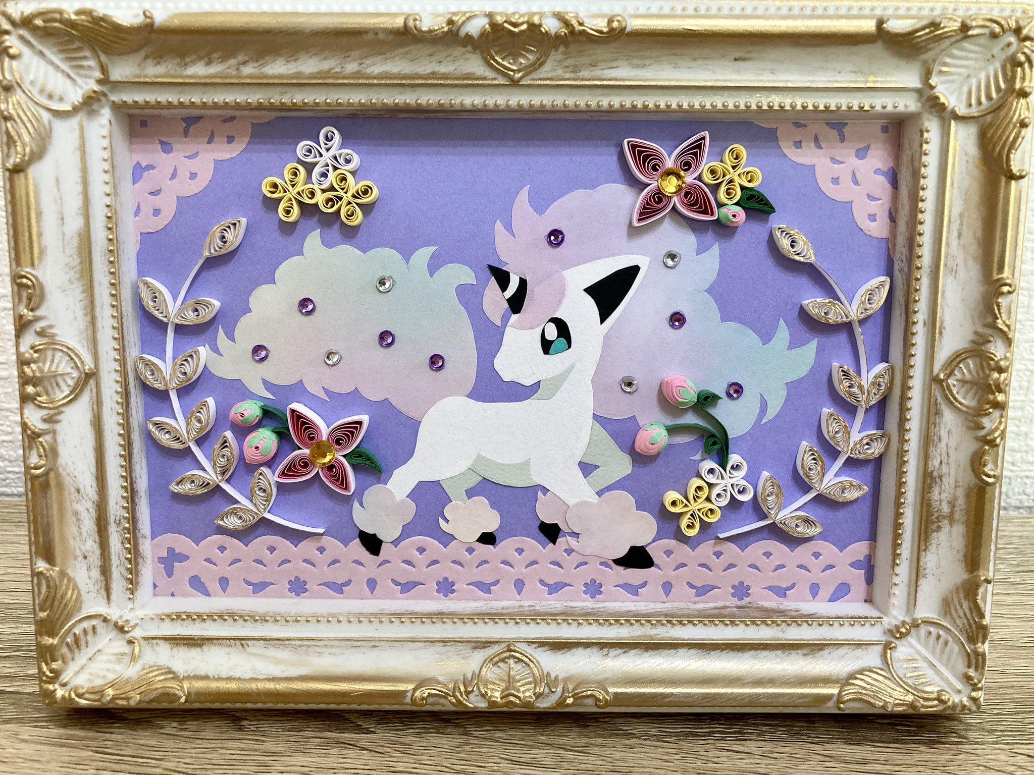 レオナ على تويتر ガラルポニータ 月桂樹 花言葉 輝ける未来 鶴苔桃 花言葉 心の慰め 手を動かしながら考えて作っていったので 時間かかりました 月桂樹はオリンピックで刺激されたからです 鶴苔桃は下向きに咲く花なので表現が難しかった