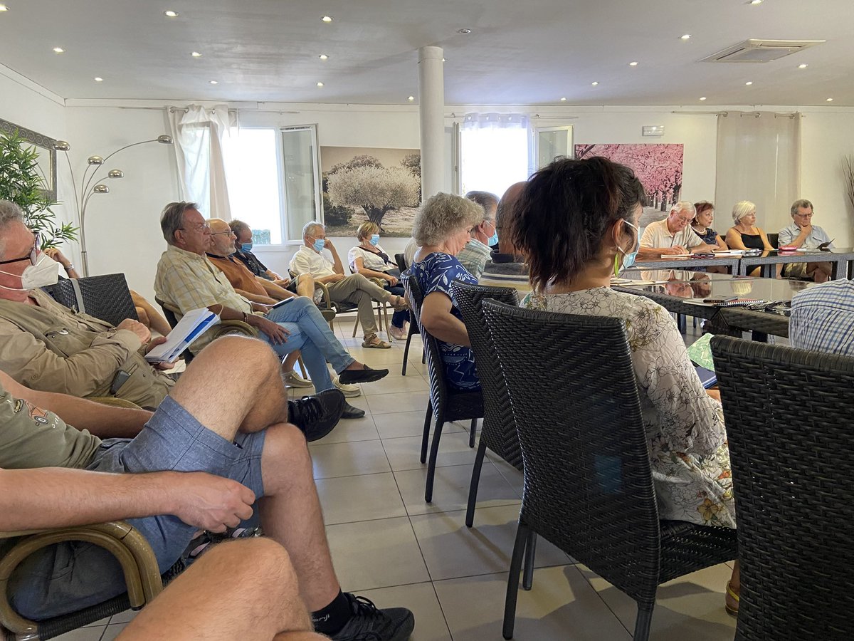 ps_var's tweet image. 💬Le Parti Socialiste du #Var a organisé un débat fédéral hier à Solliès-Pont entre @MACarlotti qui représentait le TO-A et @thomasroller qui représentait le TO-B !

Merci aux nombreux militants qui sont venus assister à ce moment démocratique de la vie de notre parti 🌹