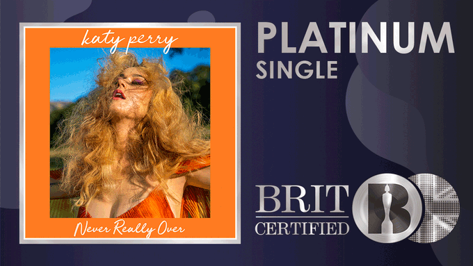 WORLDMUSICAWARD's tweet image. #katyperry’s #NeverReallyOver Single has been #BRITcertified Platinum in the UK for 600.000 sales units! 💪🇬🇧🏆💿🔥👑💛
facebook.com/worldmusicawar…