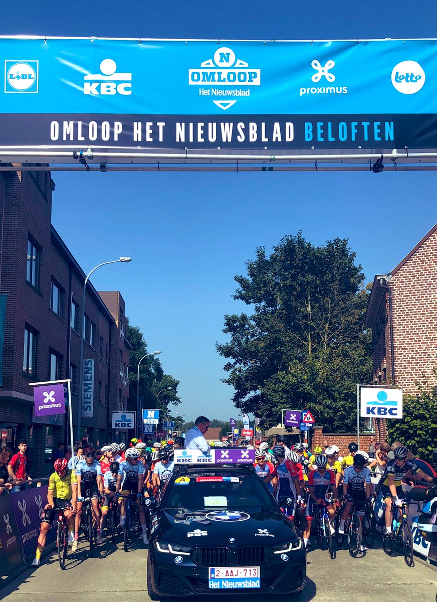 DenysNicolas's tweet image. Ready to start @OmloopHNB U23 🚩#flandersclassics
