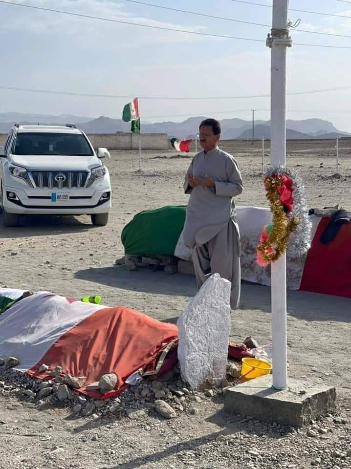 sheikhsadiq123's tweet photo. پشتونخواہ میپ کے  رہنما یوسف خان کاکڑ کو غنڈہ گرد صوبائی حکومت نے گرفتار کرلیا
#زیارت_پرلت 
#ZiaratSitIn https://t.co/ASJPL8tH1K
